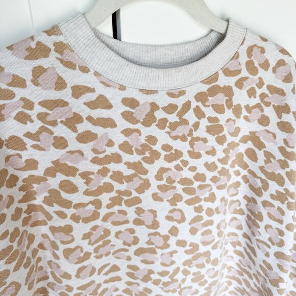 Aerie Women's Sweatshirt Oversized MEDIUM Leopard All‎ Over Print TERRY - Picture 2 of 5